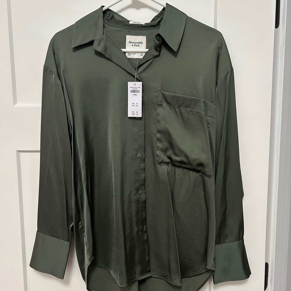 Abercrombie & Fitch Women’s Olive Button Down Shirt